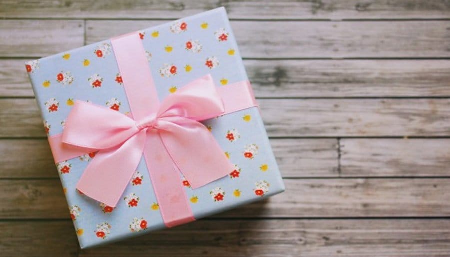 beauty box usa beauty boxes españa allure ipsy glam bag birchbox boxycharm lipmontlhy look fantastic maquillaje barato cosmetica organica cosmetica natural vegan cut petit vour ipsy