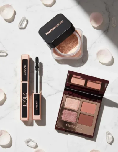 favortios de maquillaje 2025 pillowtalk dreams charlotte tilbury easy bake huda idole lancome